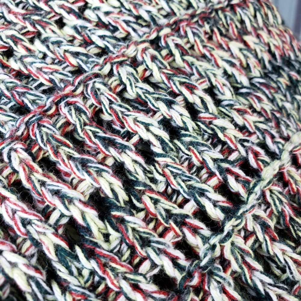 Oysho Green Red Sweater VS16☮️ - Picture 7 of 7